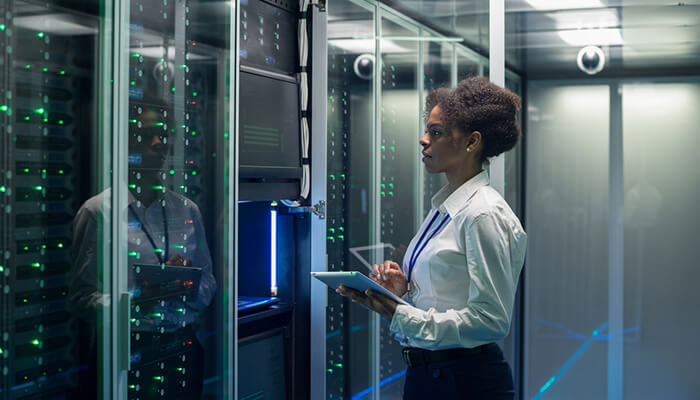 Future-Proofing Data Centers: Anticipating Technological Advances in Design