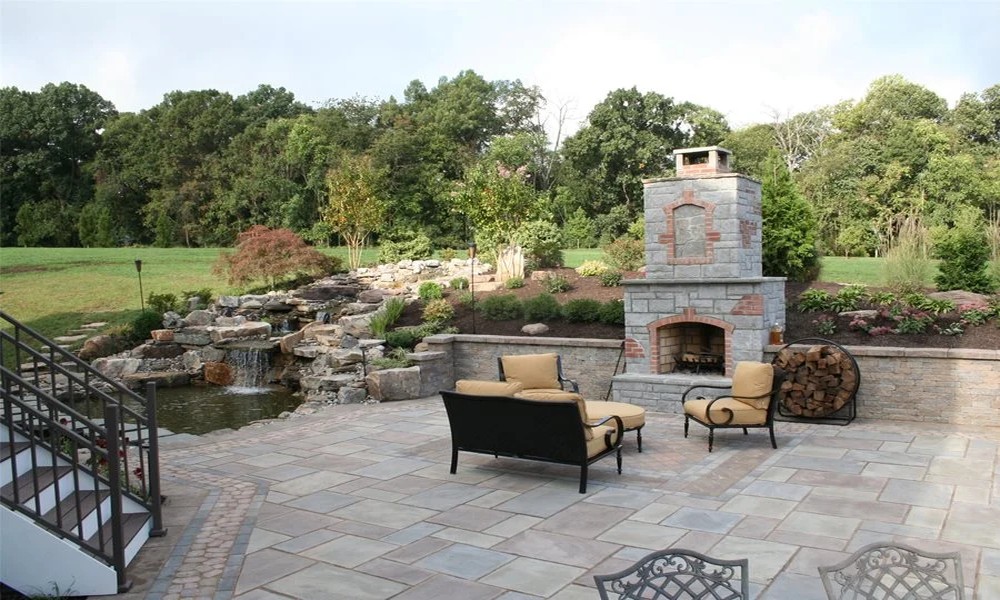 How Bulk Material Delivery Simplifies Large Landscaping Projects in Fort Worth